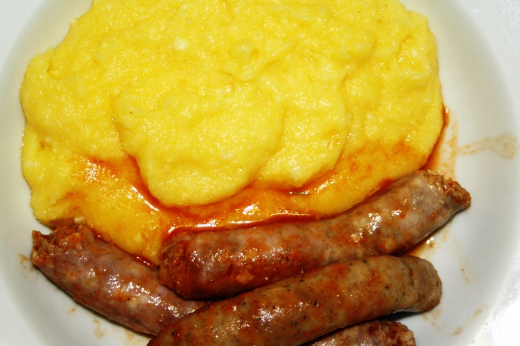 Polenta and sausages 