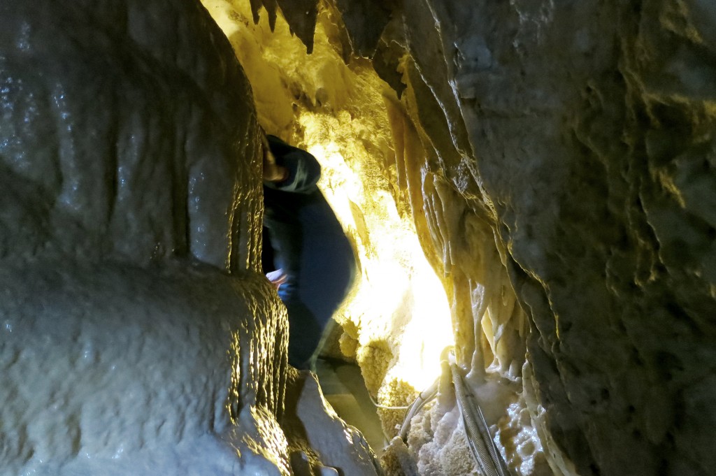 Spelunking in Italy Grotte Frasassi