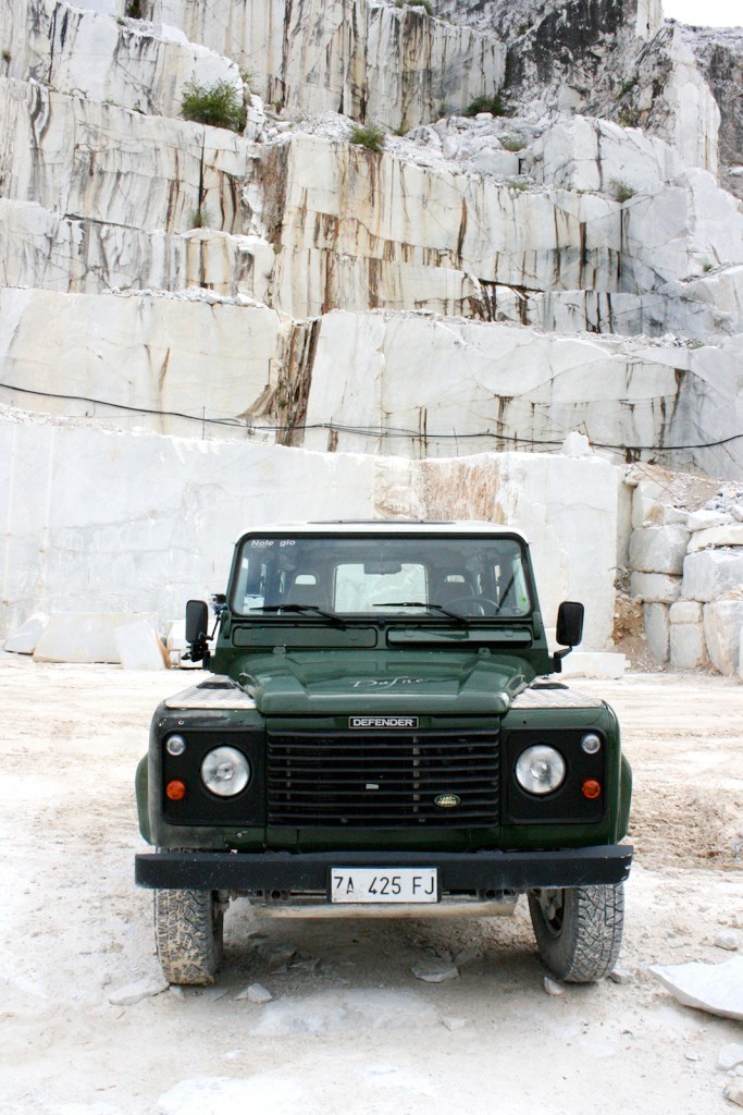 Marble Tours in Carrara 4x4 Defender