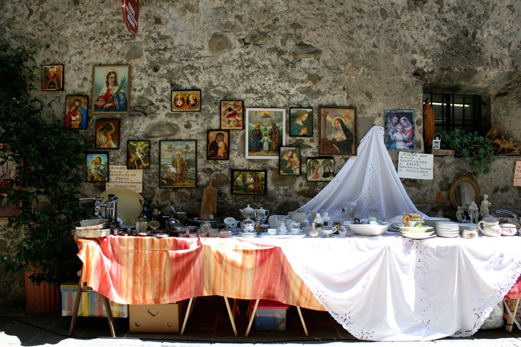 Filetto Tuscany flea markets